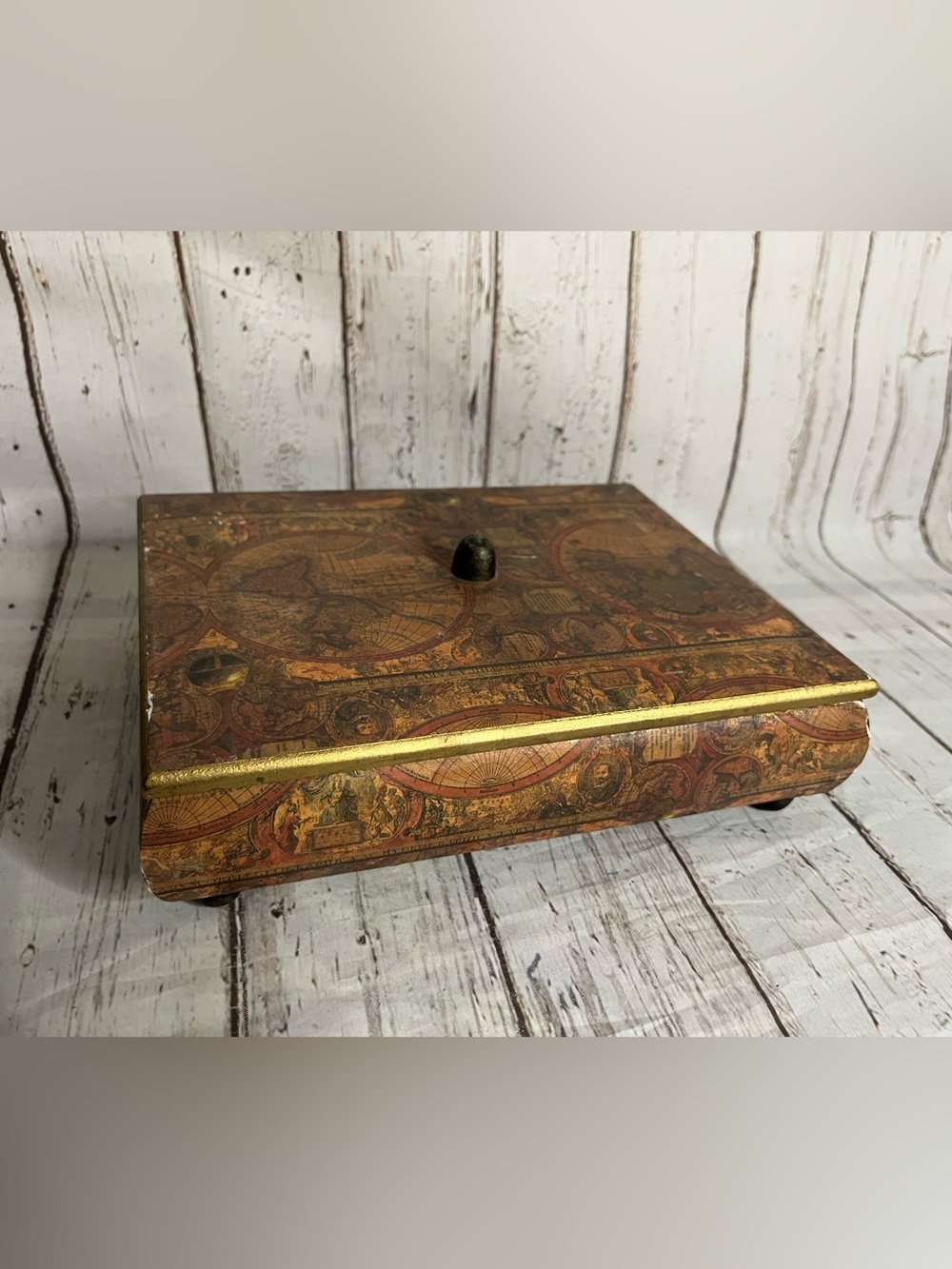 Decoline World Map Footed Jewelry Trinket Rectangle Box
